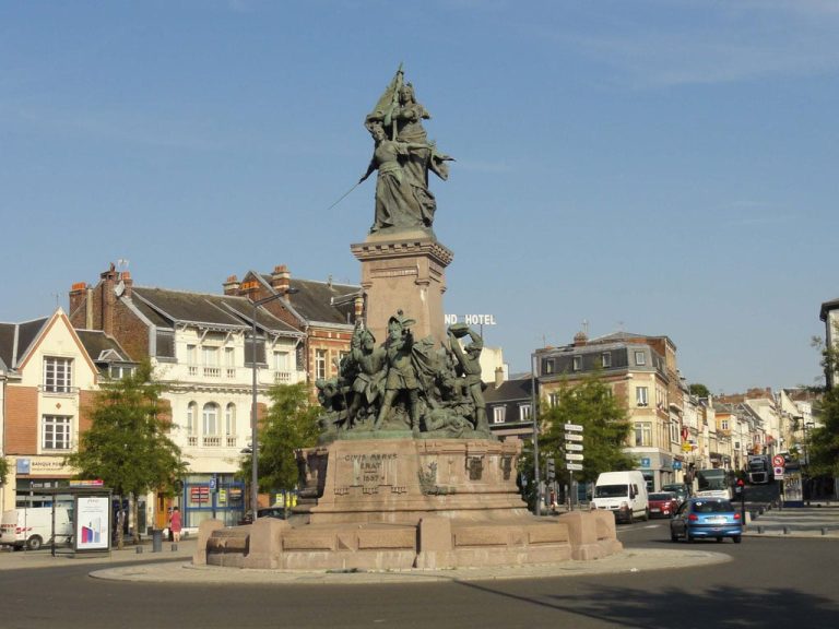 location garde meubles saint quentin