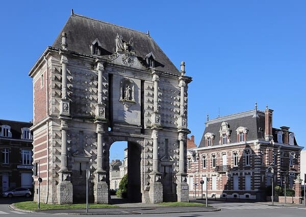porte notre dame de cambrai