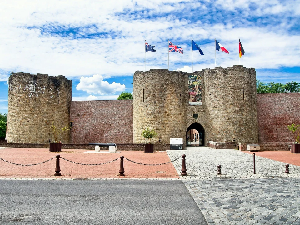 Le château de Péronne.