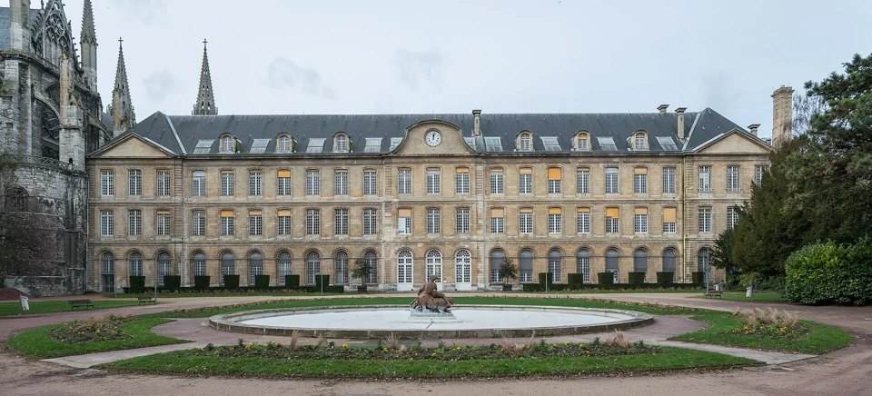 L’hôtel de ville de Rouen.